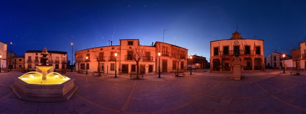 Imagen nocturna de Bermillo de Sayago, Zamora