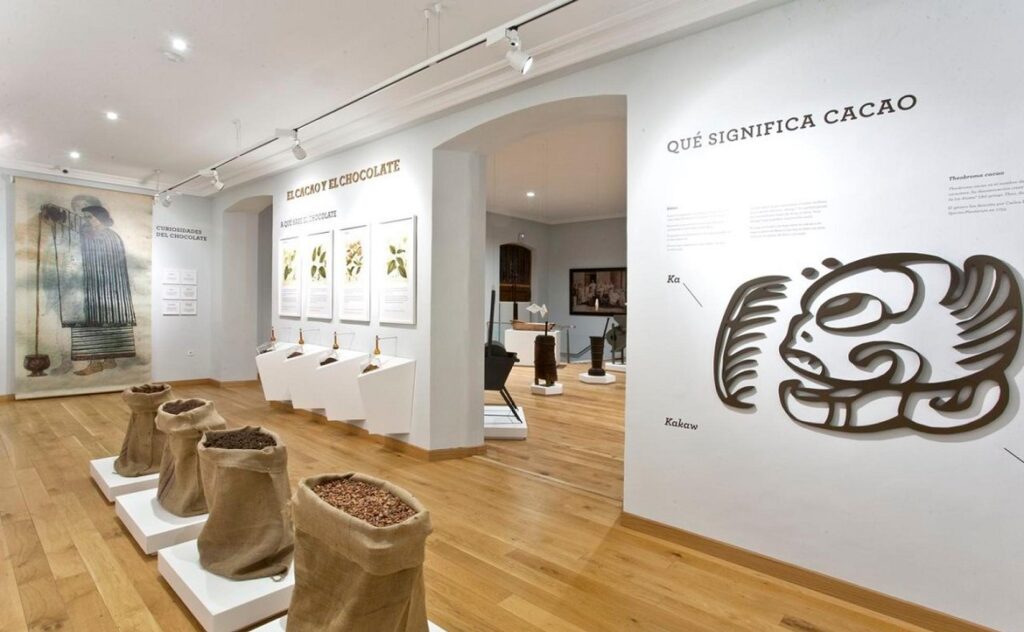 Imagen de una sala del Museo del Chocolate de Astorga, León