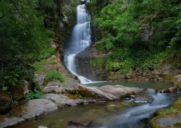 Cascada de Lumajo, en León