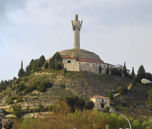 Imagen del Cristo del Otero, el Cristo más alto de España