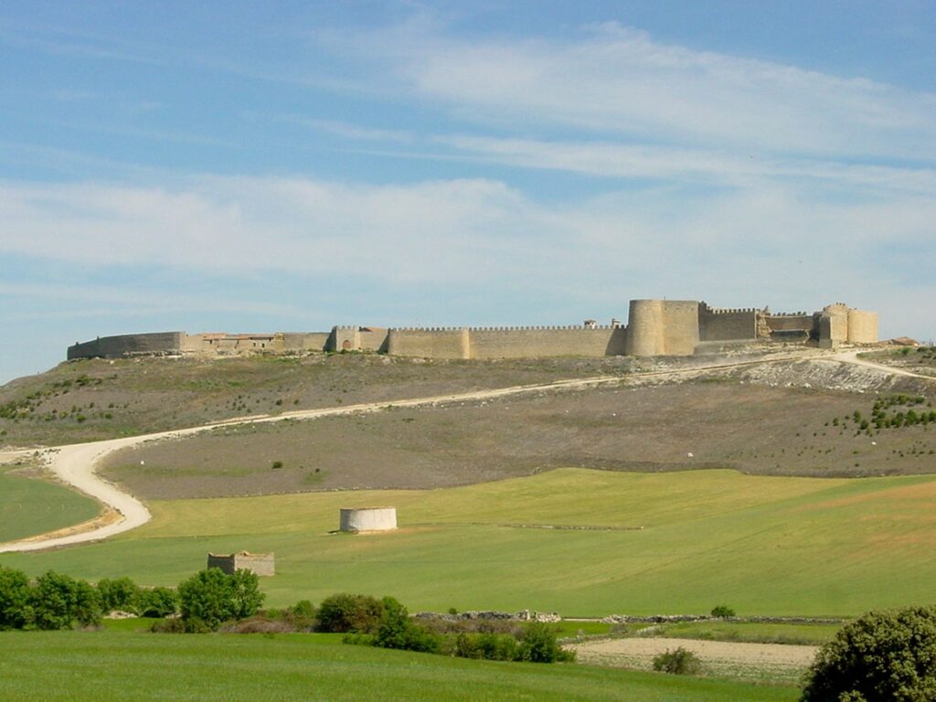 Preciosa vista de la muralla de Urueña, Valladolid