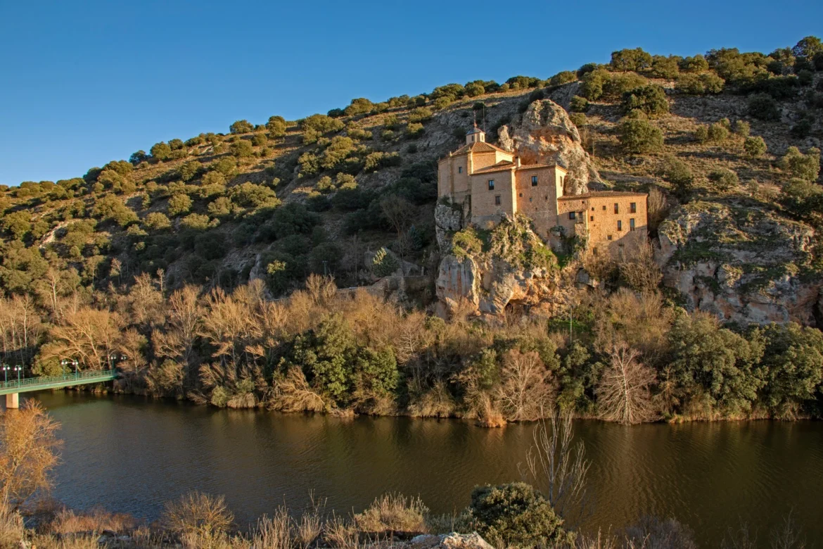 Ermita de San Saturio en Soria