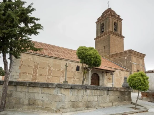 Iglesia de Nuestra Señora de la Asunción en Cantaracillo