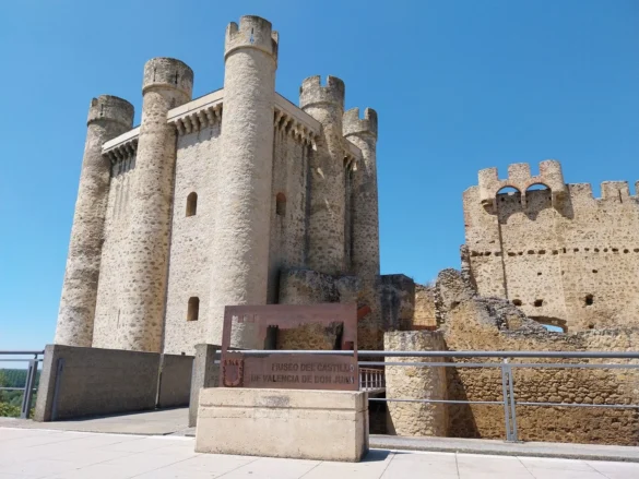 Valencia de Don Juan en León para una escapada de fin de semana